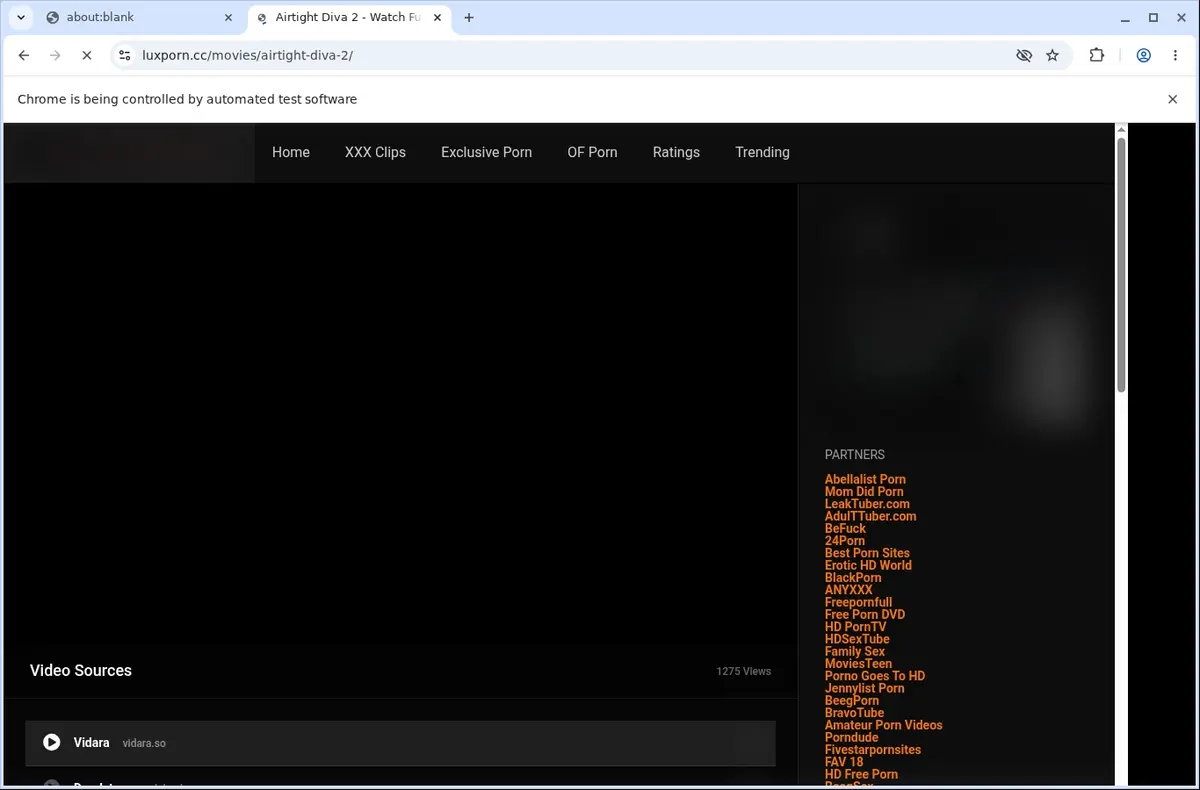 LuxPorn Downloader page open in the browser