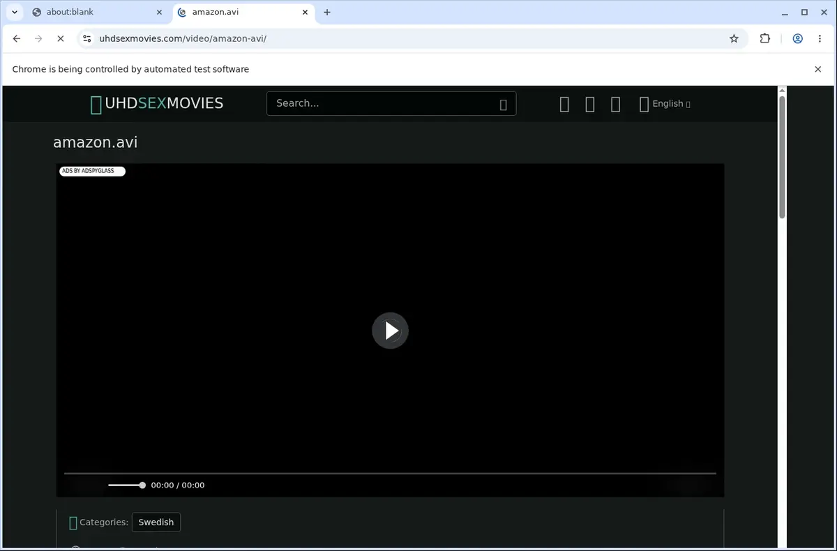 Uhdsexmovies Video Downloader page open in the browser