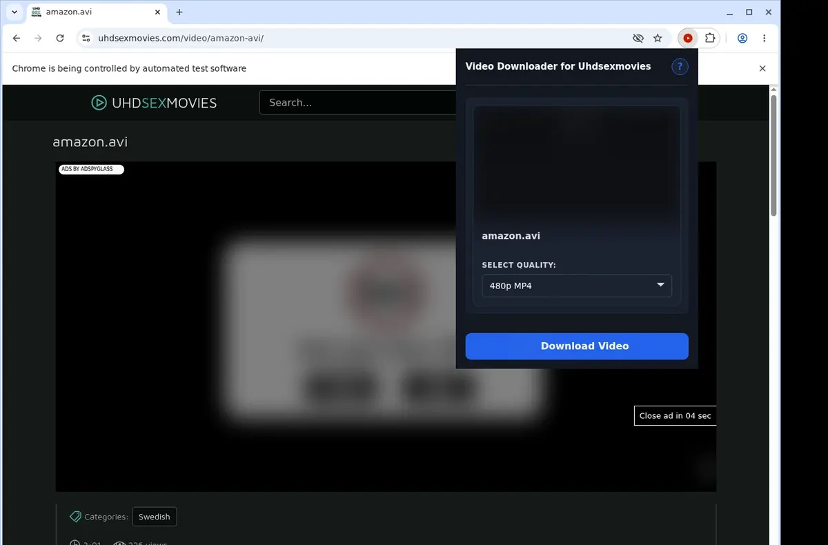 Uhdsexmovies Video Downloader showing detected media ready to download