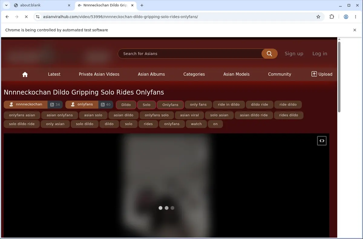 AsianViralHub Downloader page open in the browser